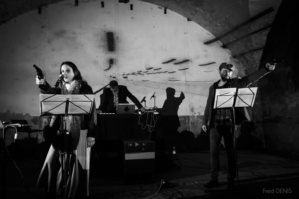 B&C, on the road baby, une création de La Cabine / Label Artistique